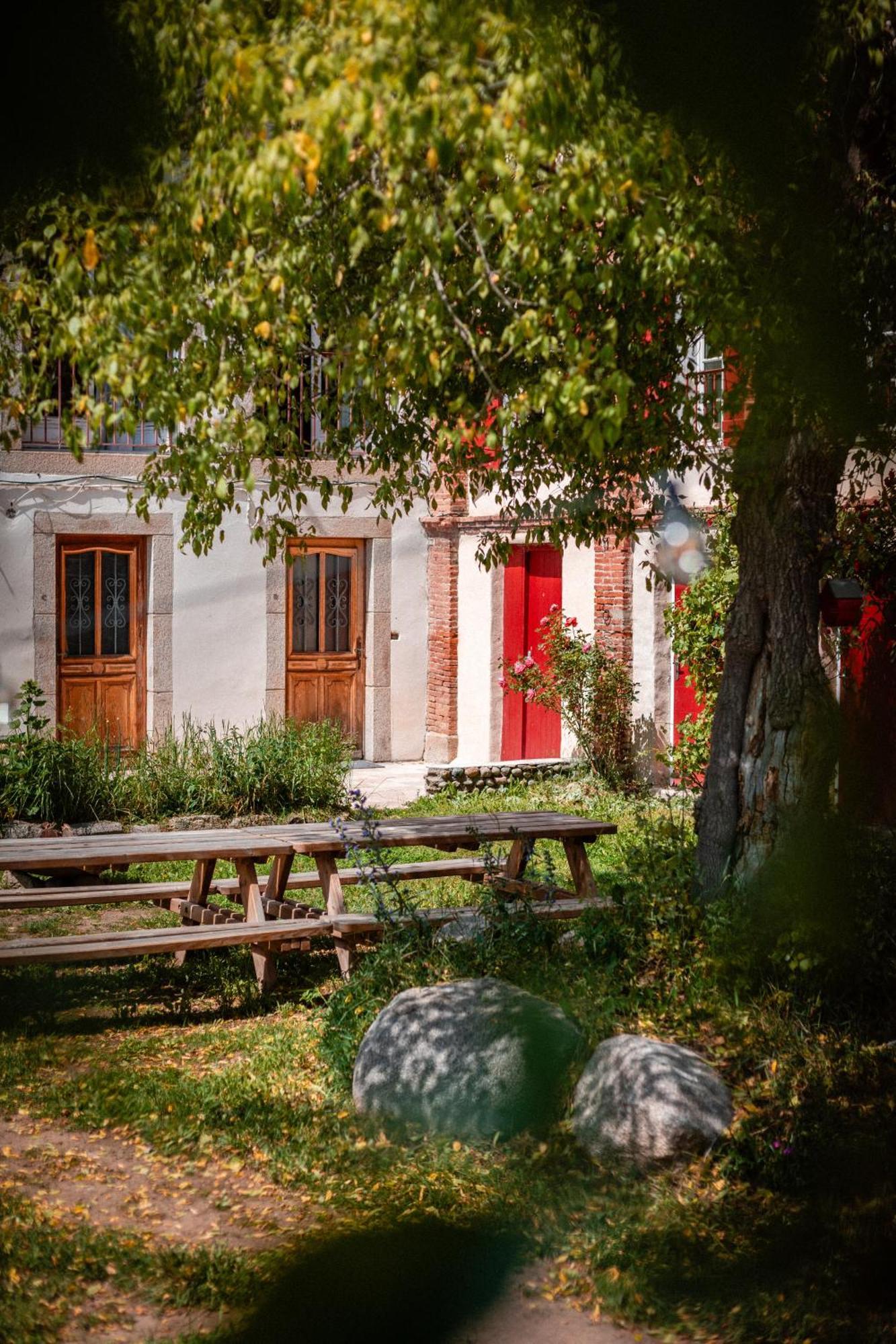 La Grande Maison Rouge Angoustrine Exterior foto